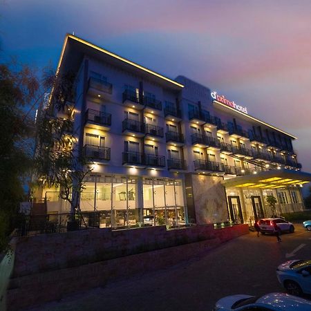 D'Primahotel Airport Jakarta 2 Tangerang Buitenkant foto